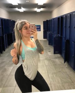 Who is Jenbretty? Age, Career, Family,Worth,HeightBio2025